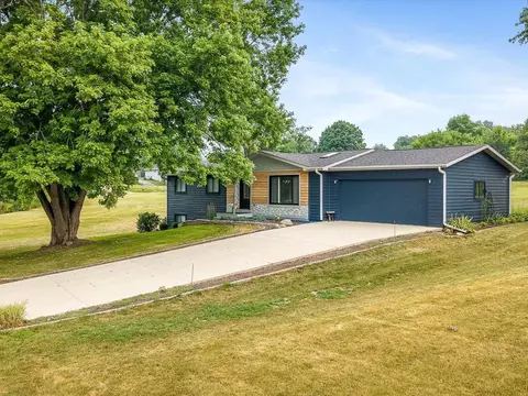 336 Forestcliff Cir, Lake Summerset, IL 61019 photo 3