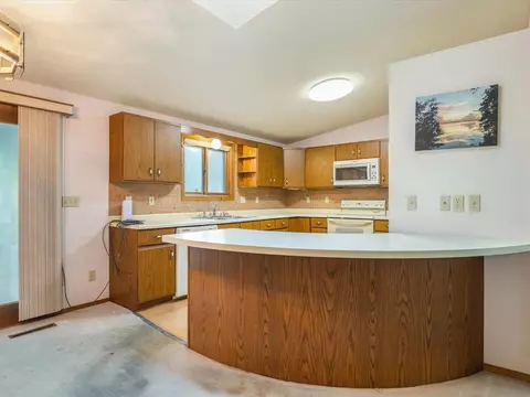 336 Forestcliff Cir, Lake Summerset, IL 61019 photo 12