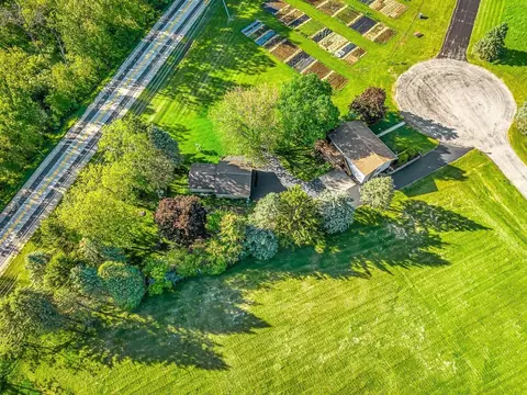 View/Area - 1659 Larchmont Rd, Lake Summerset, IL 61019 photo 3 of 6