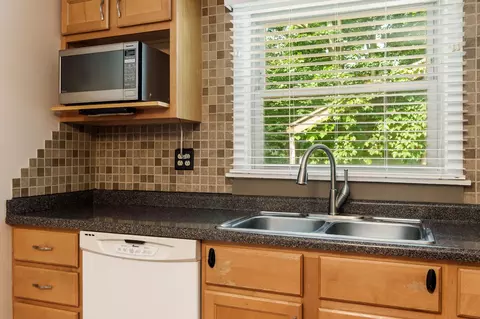1010 Center St, Elgin, IL 60120 photo 17