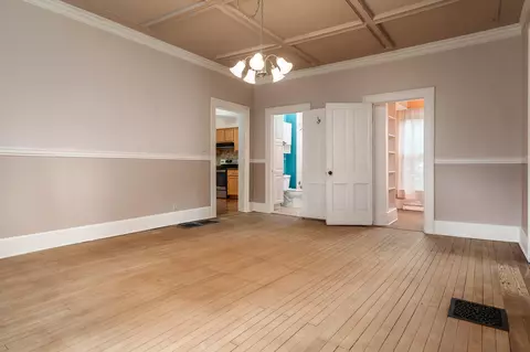1010 Center St, Elgin, IL 60120 photo 6