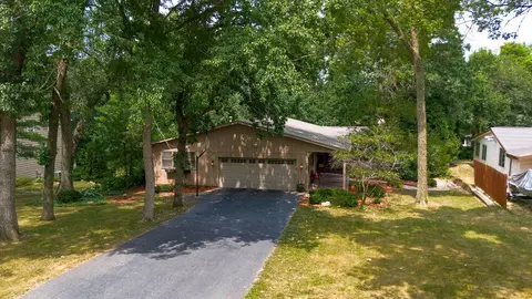 Exterior - 7767 Northgate Rd, Roscoe, IL 61073 photo 5 of 12