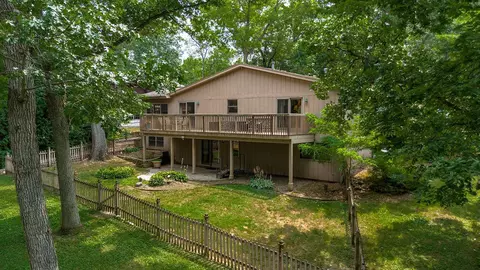 Exterior - 7767 Northgate Rd, Roscoe, IL 61073 photo 9 of 12