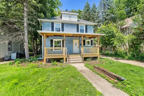 1438 Jackson St, Rockford, IL 61107