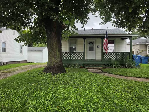 1823 9th St, Peru, IL 61354 photo 11
