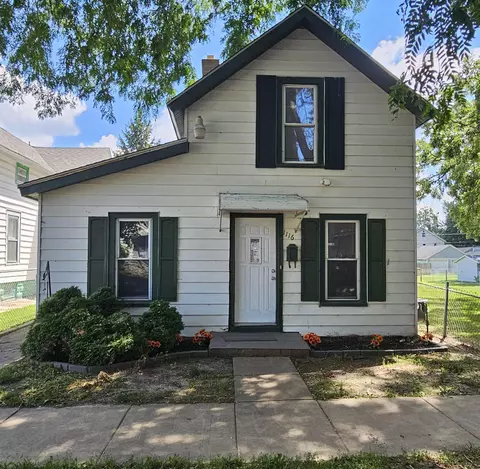 1116 Corbin St, Rockford, IL 61102
