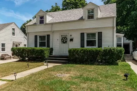 1904 Colorado Ave, Rockford, IL 61108