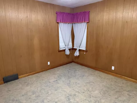 Bedroom - 408 N Maple Ave, Forreston, IL 61030 photo 3 of 7