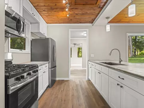 Kitchen - 3634 S Mill Rd, Cherry Valley, IL 61016 photo 2 of 3