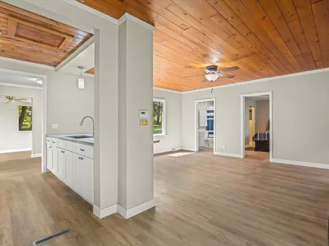 Entry Way - 3634 S Mill Rd, Cherry Valley, IL 61016 photo 1 of 4