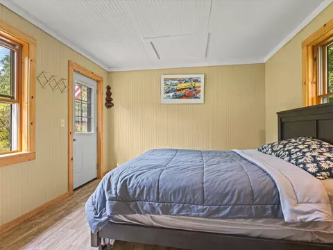 Bedroom - 3634 S Mill Rd, Cherry Valley, IL 61016 photo 2 of 5