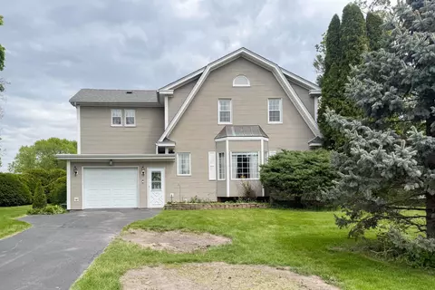 Exterior - 1661 Mill Rd, Cherry Valley, IL 61016 photo 2 of 8