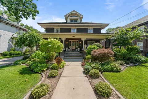 708 Seminary St, Rockford, IL 61104