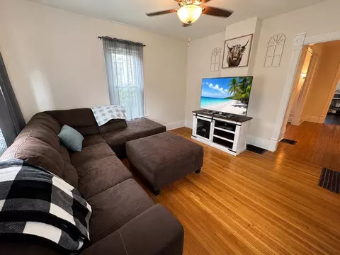 Living - 507 N Broad St, Lanark, IL 61046 photo 2 of 5