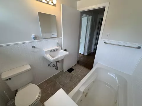 Bath - 507 N Broad St, Lanark, IL 61046 photo 4 of 4