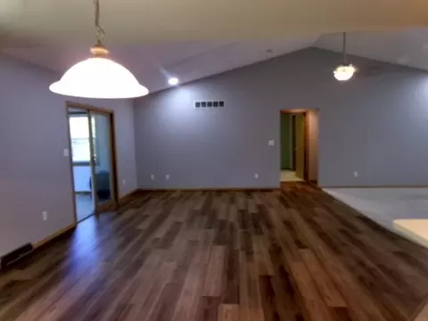Living - 2080 Cherokee Ct, Freeport, IL 61032 photo 5 of 5