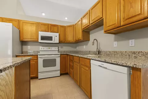 6541 Erin Way, Roscoe, IL 61073 photo 7