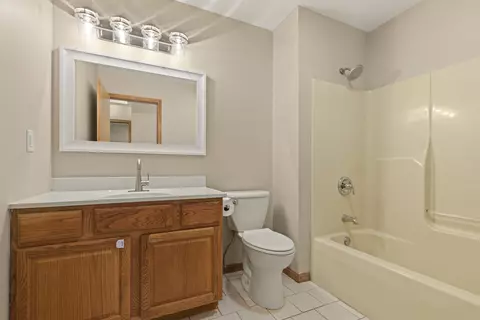 6541 Erin Way, Roscoe, IL 61073 photo 13