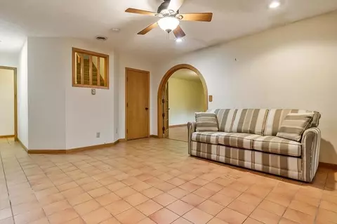 Living - 8351 Snaresbrook Rd, Roscoe, IL 61073 photo 7 of 12