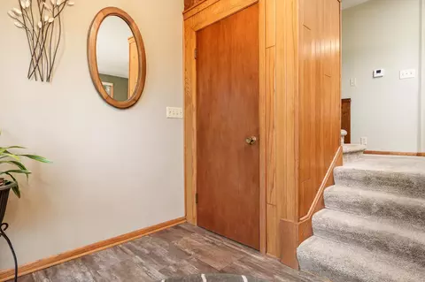 12451 Chuckanut Dr, Roscoe, IL 61073 photo 5