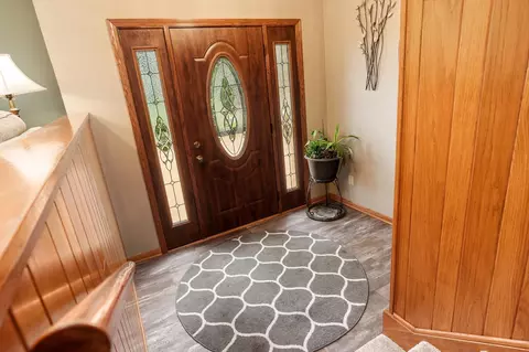 12451 Chuckanut Dr, Roscoe, IL 61073 photo 4