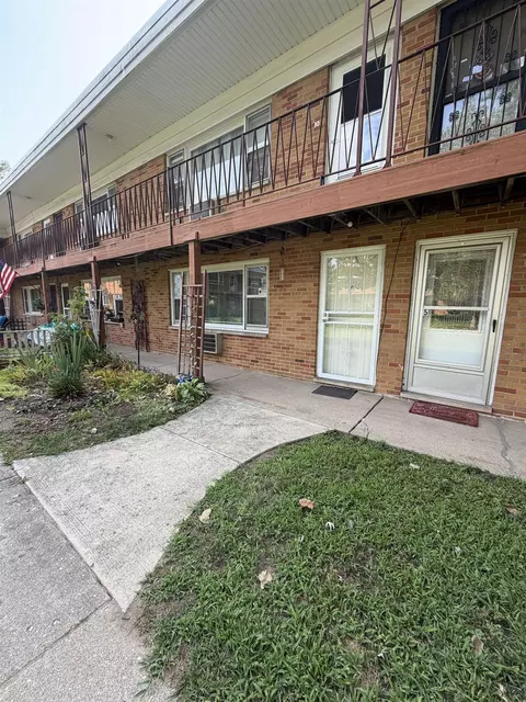 233 Northway Park Rd, Machesney Park, IL 61115