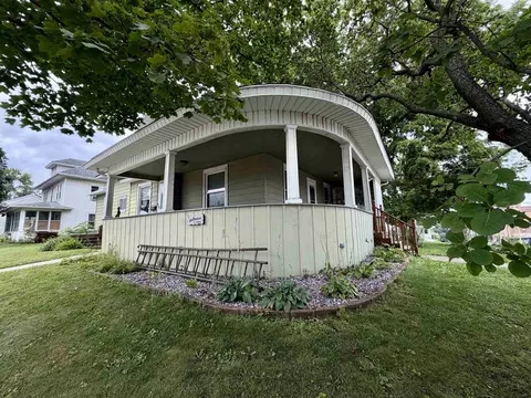 Exterior - 109 E Rapp St, Mount Carroll, IL 61053 photo 7 of 7