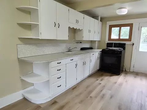 Kitchen - 606 E Perry St, Belvidere, IL 61008 photo 2 of 2