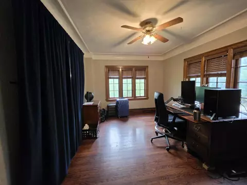 2602 E State St, Rockford, IL 61107 photo 8