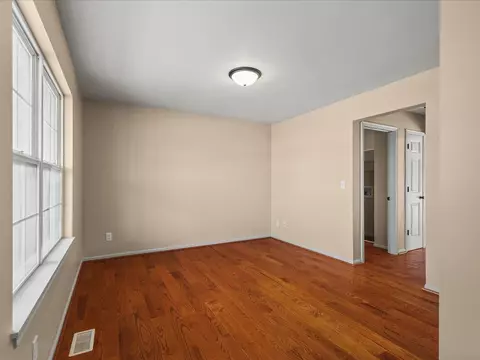 Living - 5571 Thribble Cross, Roscoe, IL 61073 photo 1 of 9