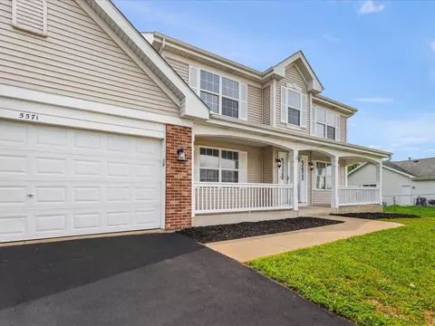 Exterior - 5571 Thribble Cross, Roscoe, IL 61073 photo 3 of 9