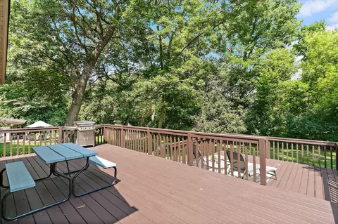 Exterior - 7797 N Gate Rd, Roscoe, IL 61073 photo 11 of 17
