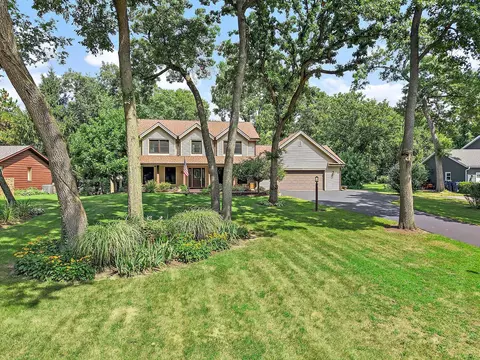 Exterior - 7797 N Gate Rd, Roscoe, IL 61073 photo 14 of 17