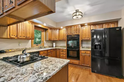 Kitchen - 7797 N Gate Rd, Roscoe, IL 61073 photo 2 of 2