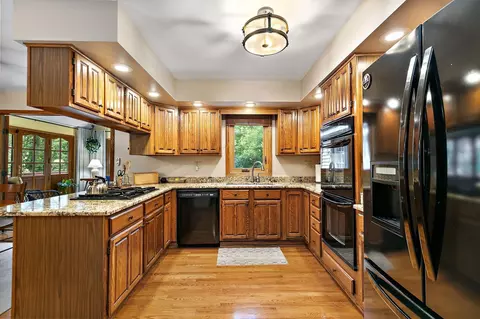 Kitchen - 7797 N Gate Rd, Roscoe, IL 61073 photo 1 of 2