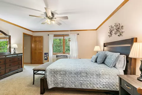 Bedroom - 7797 N Gate Rd, Roscoe, IL 61073 photo 2 of 4