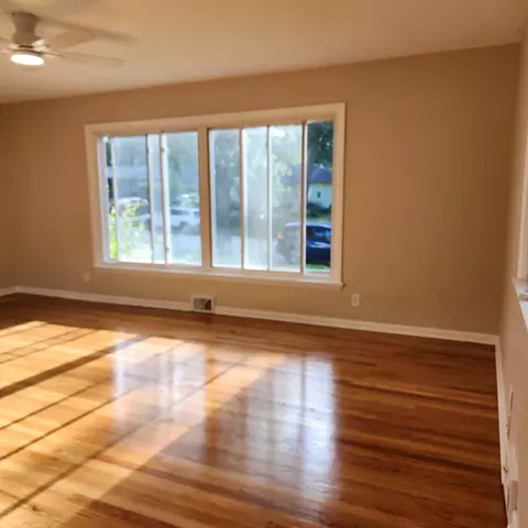 1208 Scottswood Rd, Rockford, IL 61107