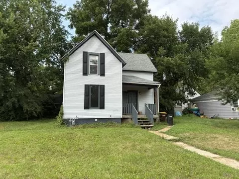 2109 Preston St, Rockford, IL 61102