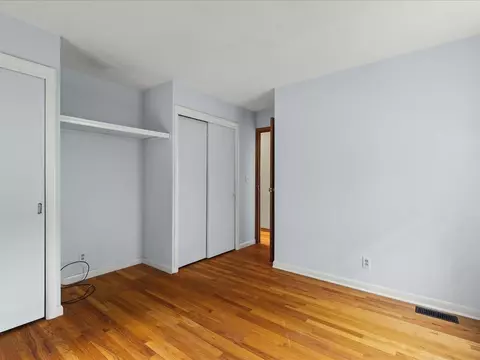 1407 Vassar Rd, Rockford, IL 61103 photo 14