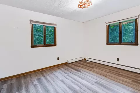 Bedroom - 7901 Louella Dr, Roscoe, IL 61073 photo 5 of 8