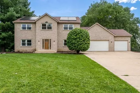 1397 Sweetclover Ln, Rockford, IL 61107