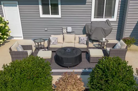 Exterior - 1122 S Benson Blvd, Freeport, IL 61032 photo 5 of 13