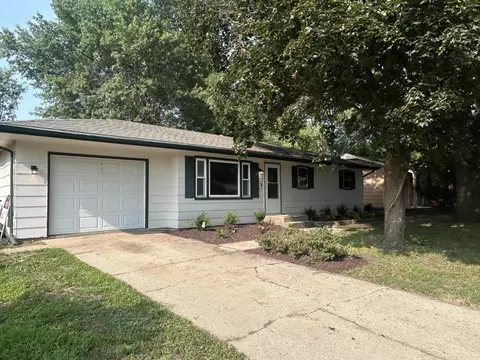 2104 Devon Ave, Loves Park, IL 61111