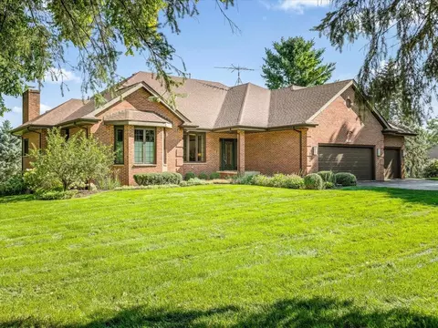 1198 Tuneberg Pkwy, Belvidere, IL 61008