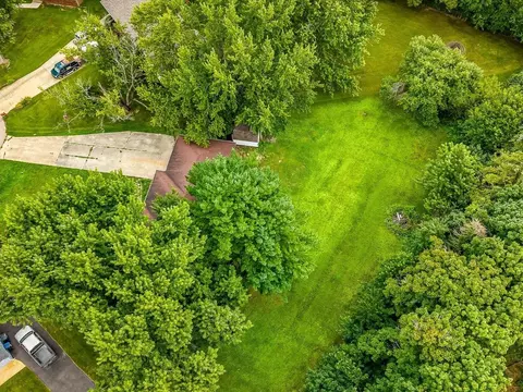 View/Area - 3919 Falling Leaf Dr, Rockford, IL 61109 photo 2 of 3