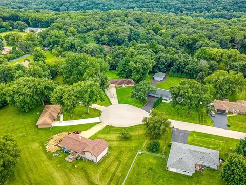 View/Area - 3919 Falling Leaf Dr, Rockford, IL 61109 photo 3 of 3