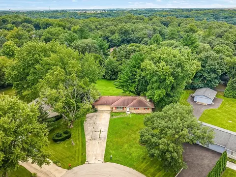 View/Area - 3919 Falling Leaf Dr, Rockford, IL 61109 photo 1 of 3