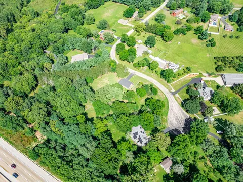 View/Area - 6816 Stardust Trl, Roscoe, IL 61073 photo 5 of 8