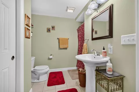 Bath - 11086 Prairie Wind Pl, Roscoe, IL 61073 photo 6 of 6