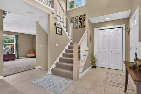 Entry Way - 11086 Prairie Wind Pl, Roscoe, IL 61073 photo 2 of 4